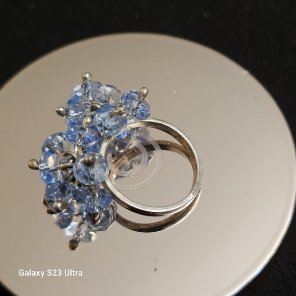 Blue Swarovski Bead Cluster Ring in Silver - Picture 5 of 7